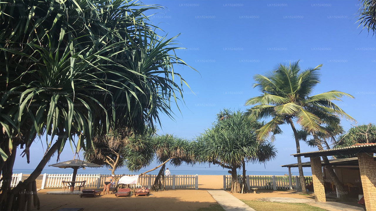 Green Shadows Beach Hotel, Kalutara