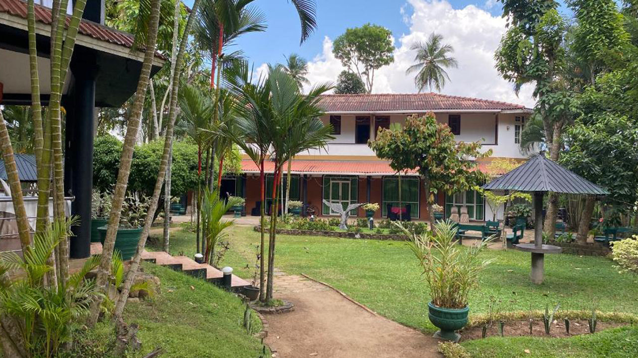 Hotel Spring View, Matale