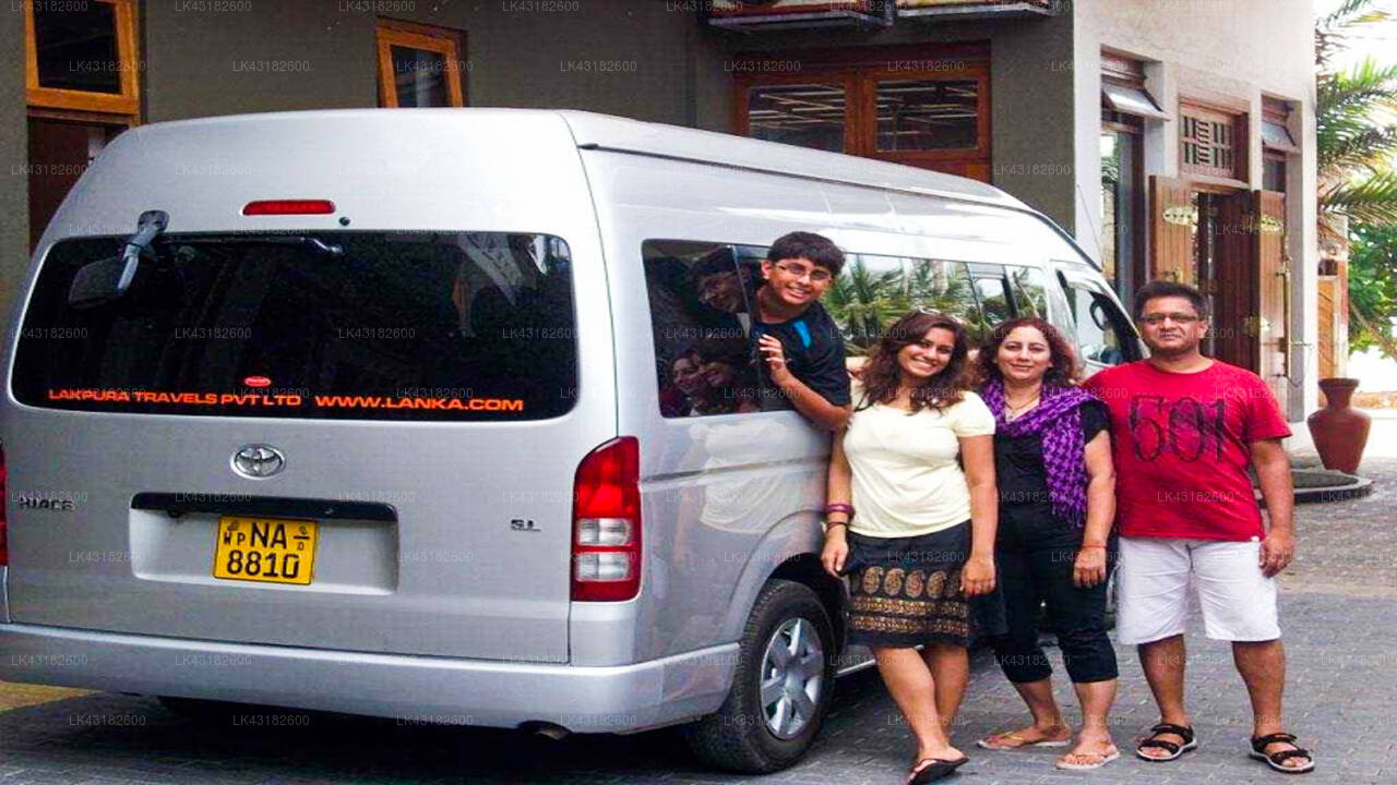 Transfer between Colombo Airport (CMB) and Saffron Villa, Kosgama