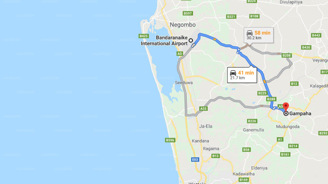 Transfer between Colombo Airport (CMB) and The Pineapple Villa, Gampaha